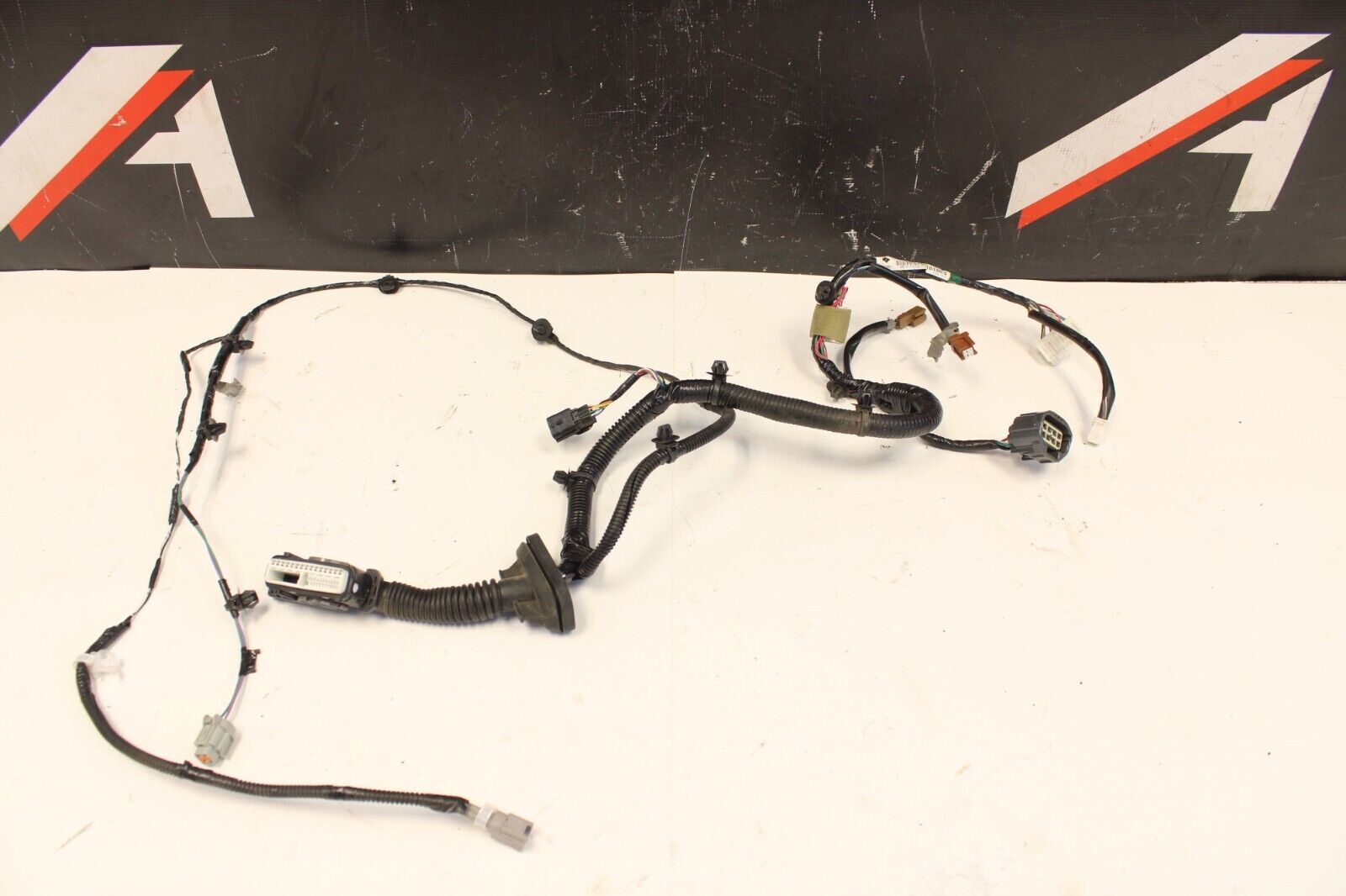 57_b1038ebd-c27e-49a8-9feb-d54fabdd2e83.jpg