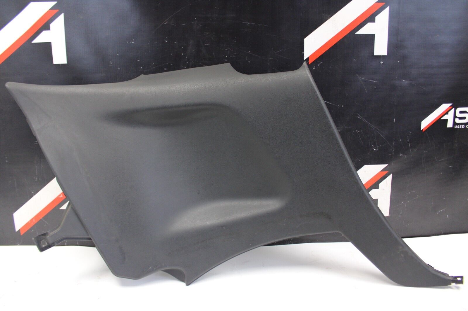 2010 NISSAN R35 GTR CBA RIGHT PASSENGER SIDE REAR SEAT QUARTER PANEL TRIM