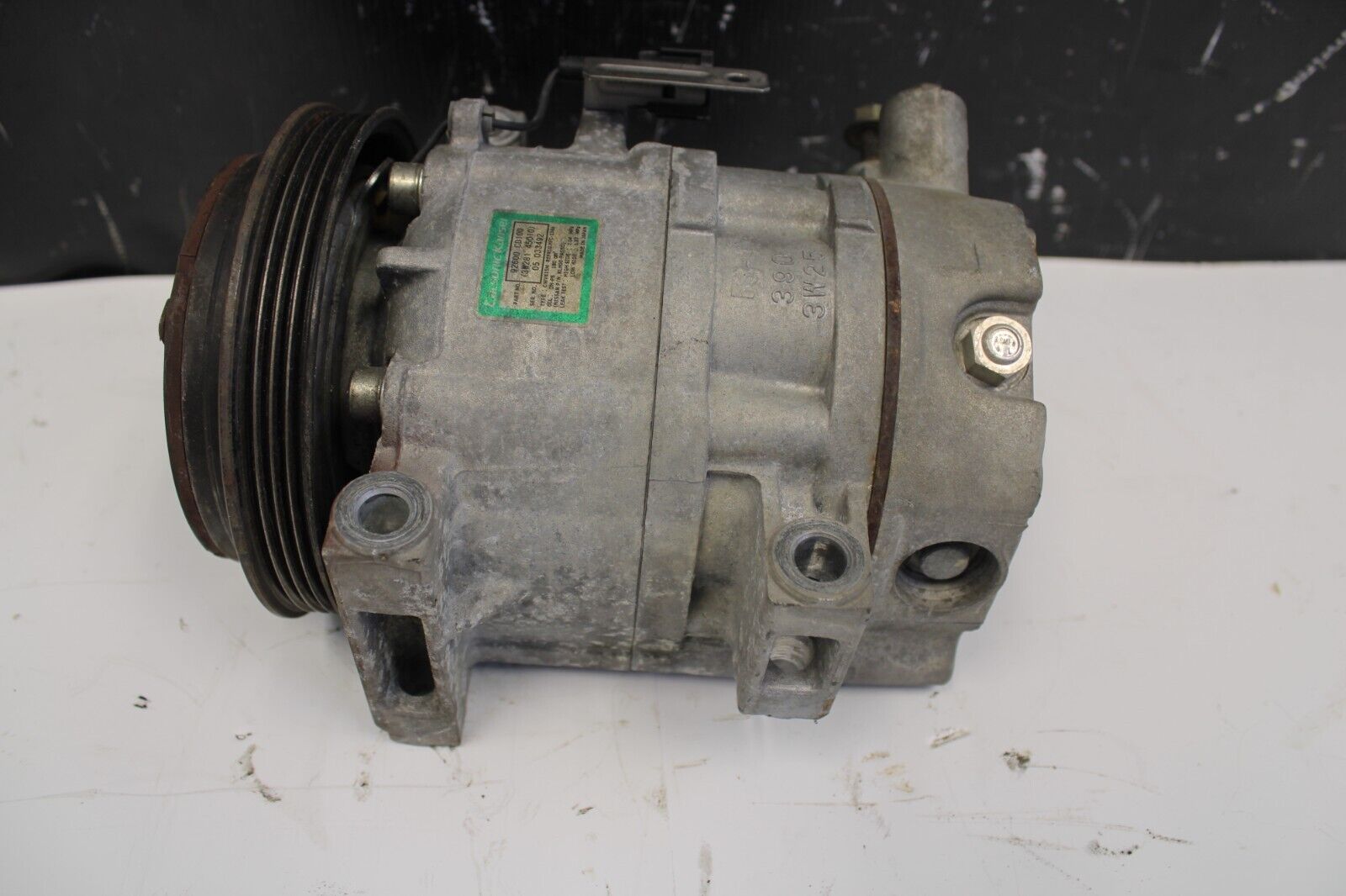 OEM 2004 05 06 NISSAN 350Z A/C COMPRESSOR 3.5L 6CYL 92600-CD100