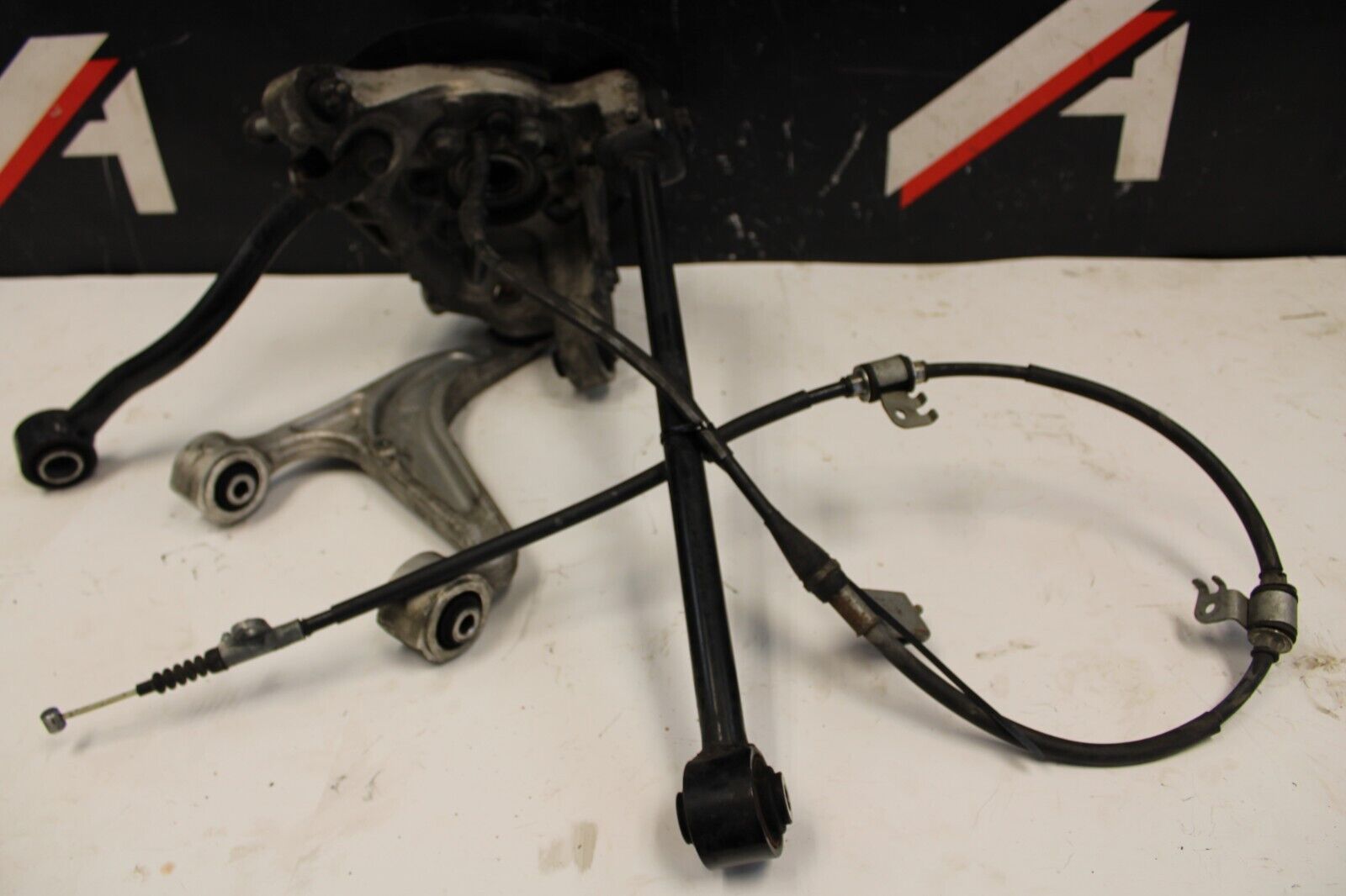 2009 Nissan R35 GT-R GTR Left Driver Rear Knuckle OEM