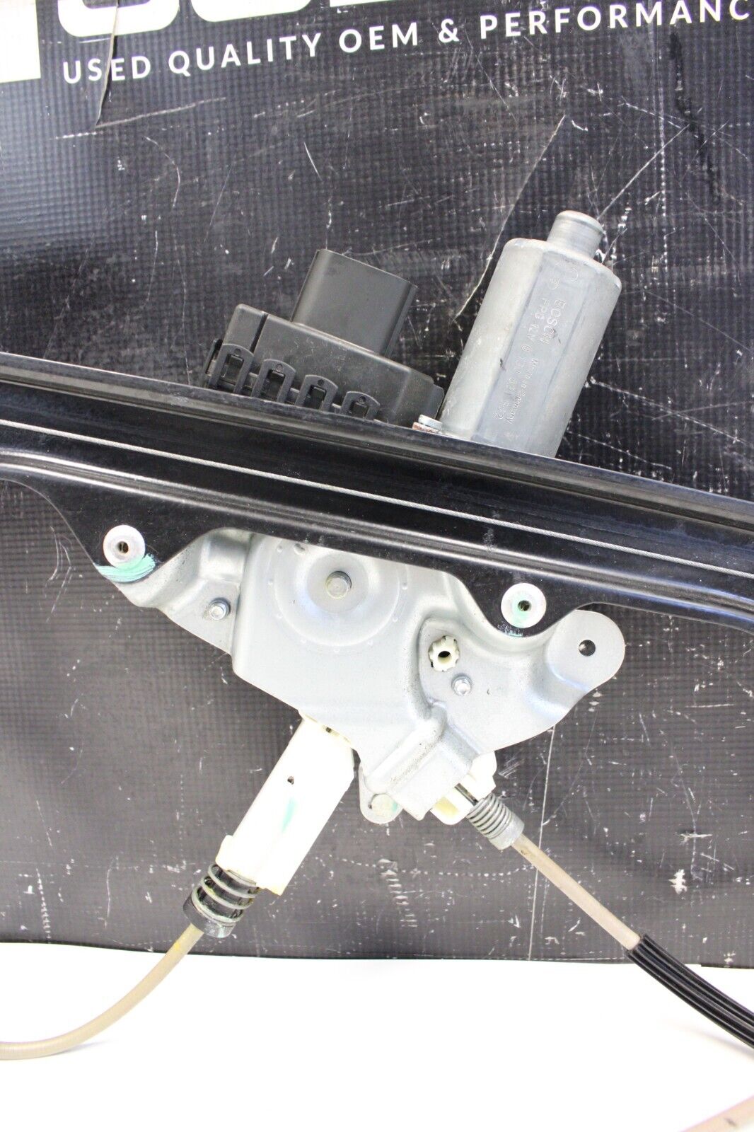 2009-2020 NISSAN GTR R35 WINDOW REGULATOR WITH MOTOR LEFT DRIVER SIDE