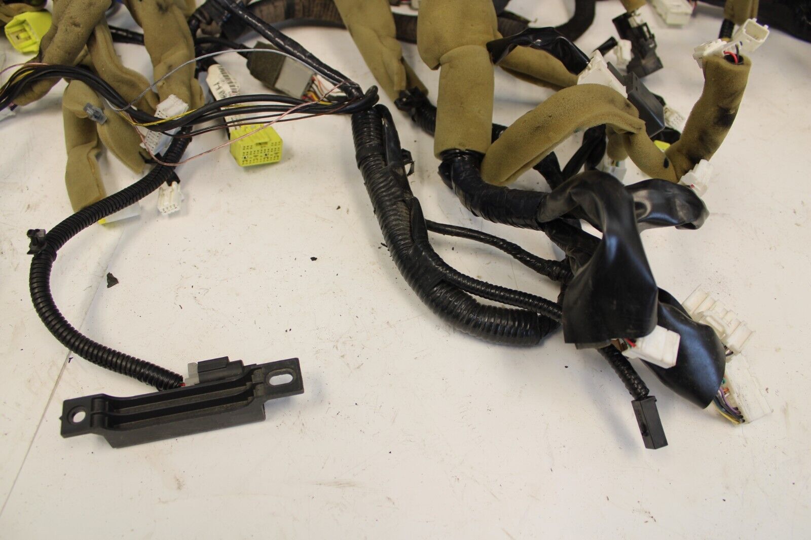 2010 NISSAN GT-R R35 PREMIUM VR38 3.8L OEM DASH HARNESS