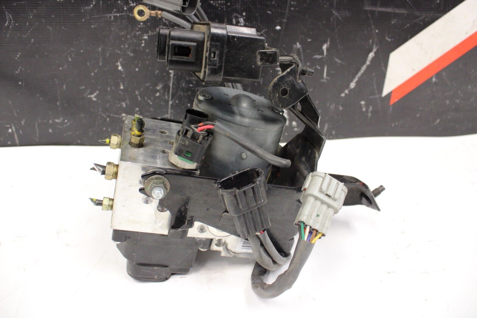 03-09 Nissan 350Z 03-07 Infiniti G35 ABS Brake Pump OEM 47600AM400