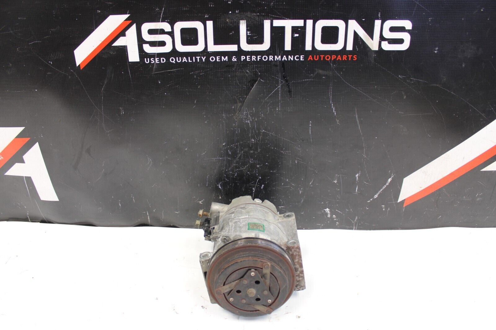 OEM 2004 05 06 NISSAN 350Z A/C COMPRESSOR 3.5L 6CYL 92600-CD100