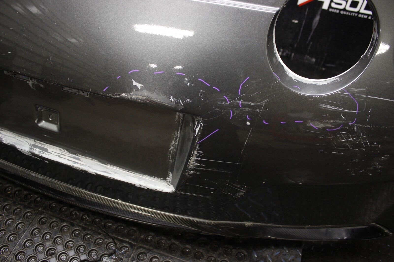 2009-2015 NISSAN GTR GT-R R35 REAR BUMPER COVER OEM W/ SEIBON VALENCE *DAMAGE*