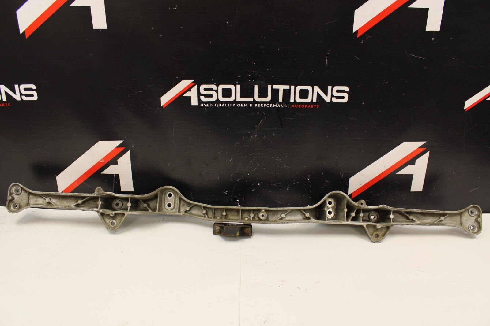2009 NISSAN GT-R R35 VR38 3.8L OEM REAR TRANSMISSION LOWER BRACE 17k miles