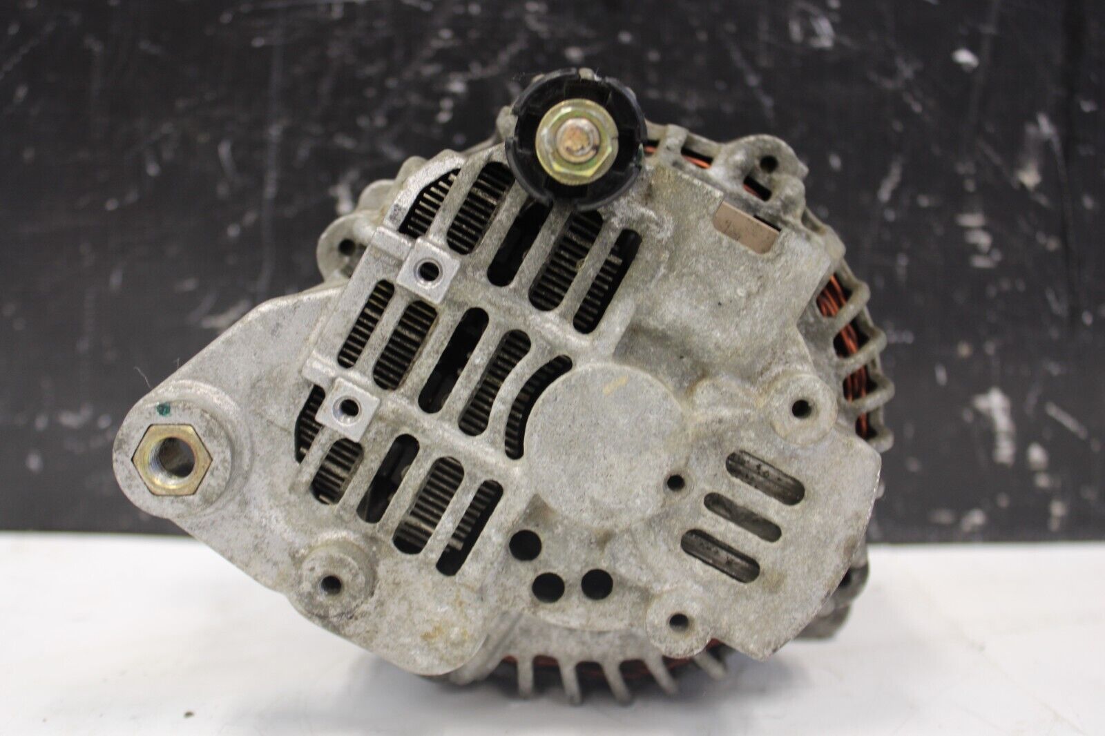 2003-2006 Nissan 350z Infiniti G35 Alternator OEM 23100 CD010