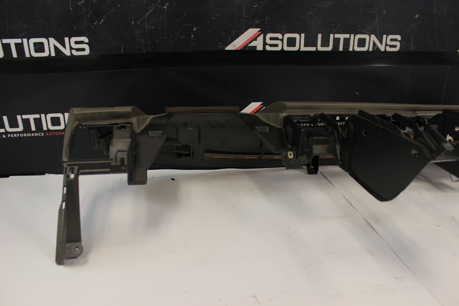 03-04 Infiniti G35 Coupe OEM Tan Front Dashboard Assembly