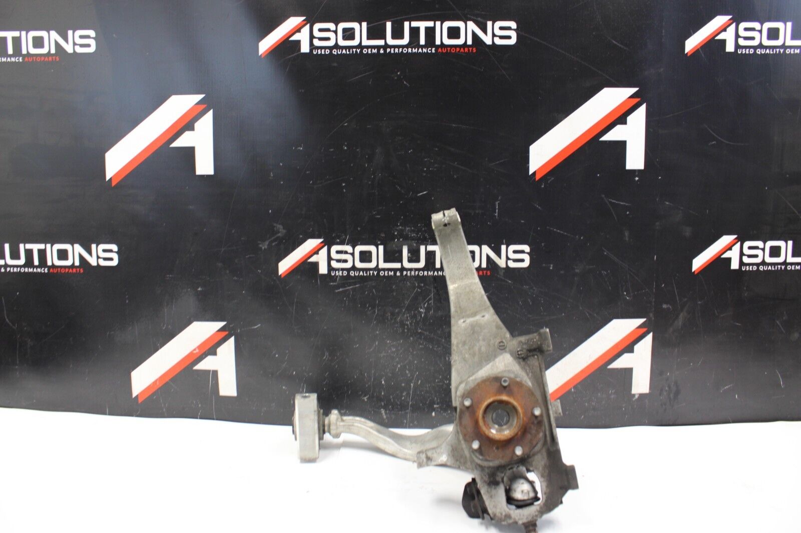 2010 Nissan GT-R R35 Front RH Right Side Knuckle Spindle Arm Knee Assembly OEM