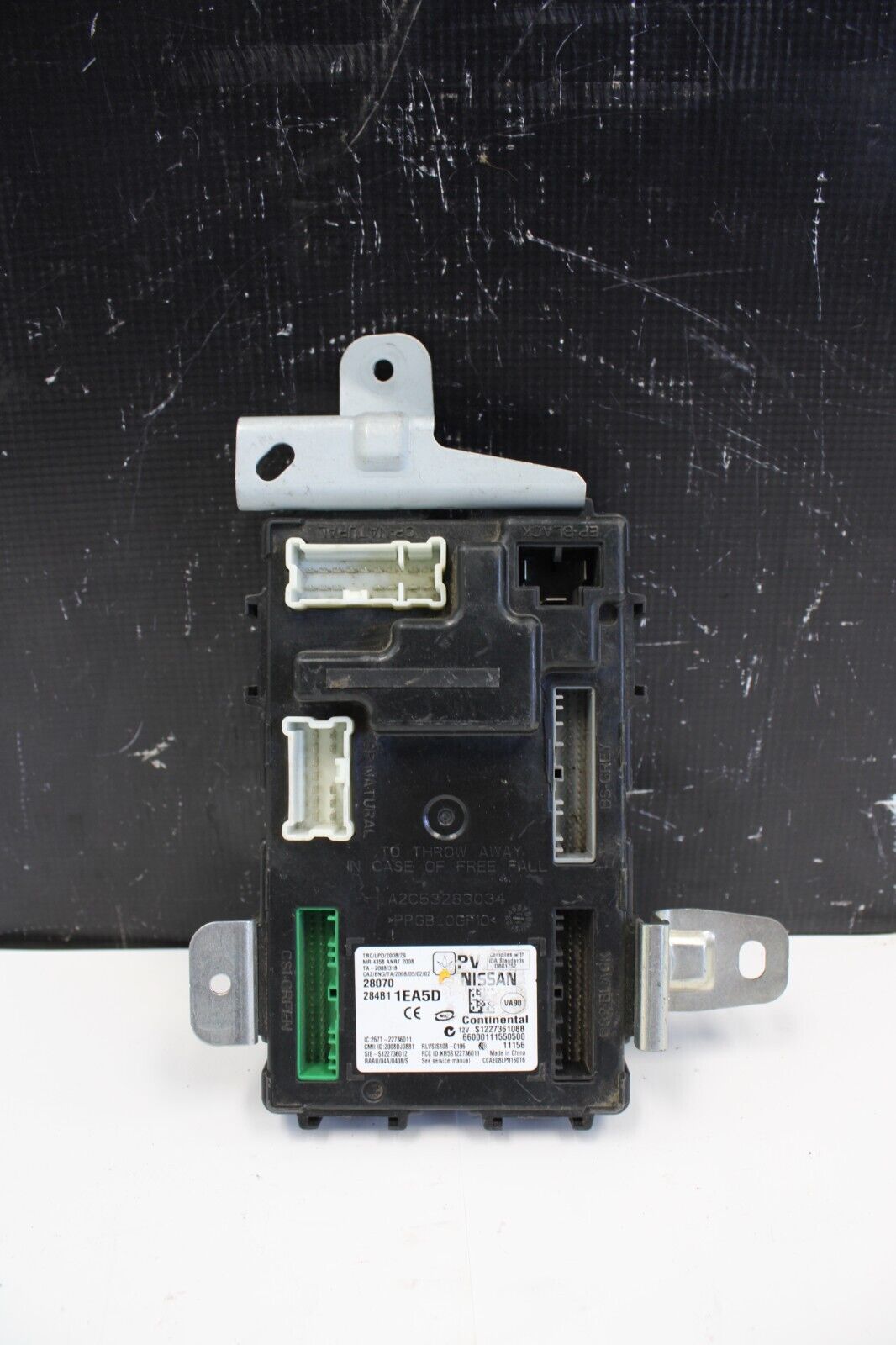 Nissan 370z Body Module Control Unit BCM BCU P/N 284B1 1EA5D OEM