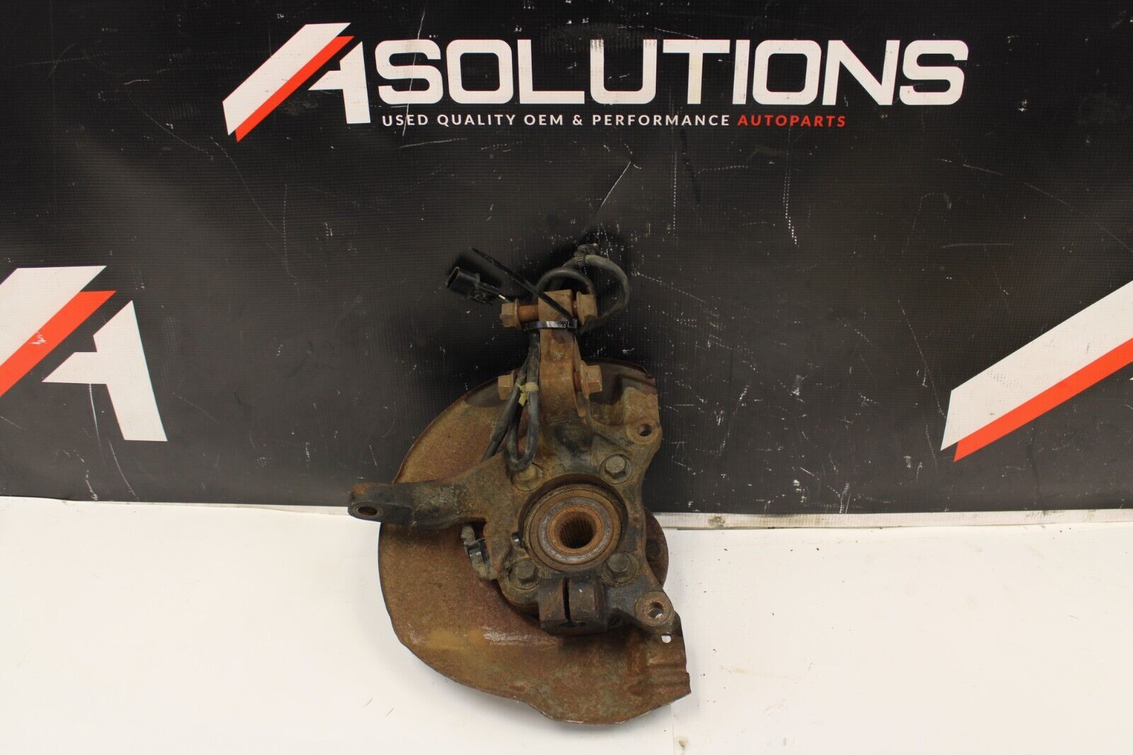 03-06 Mitsubishi Lancer Evolution 8 9 Evo 8 Front Driver Side Hub Spindle