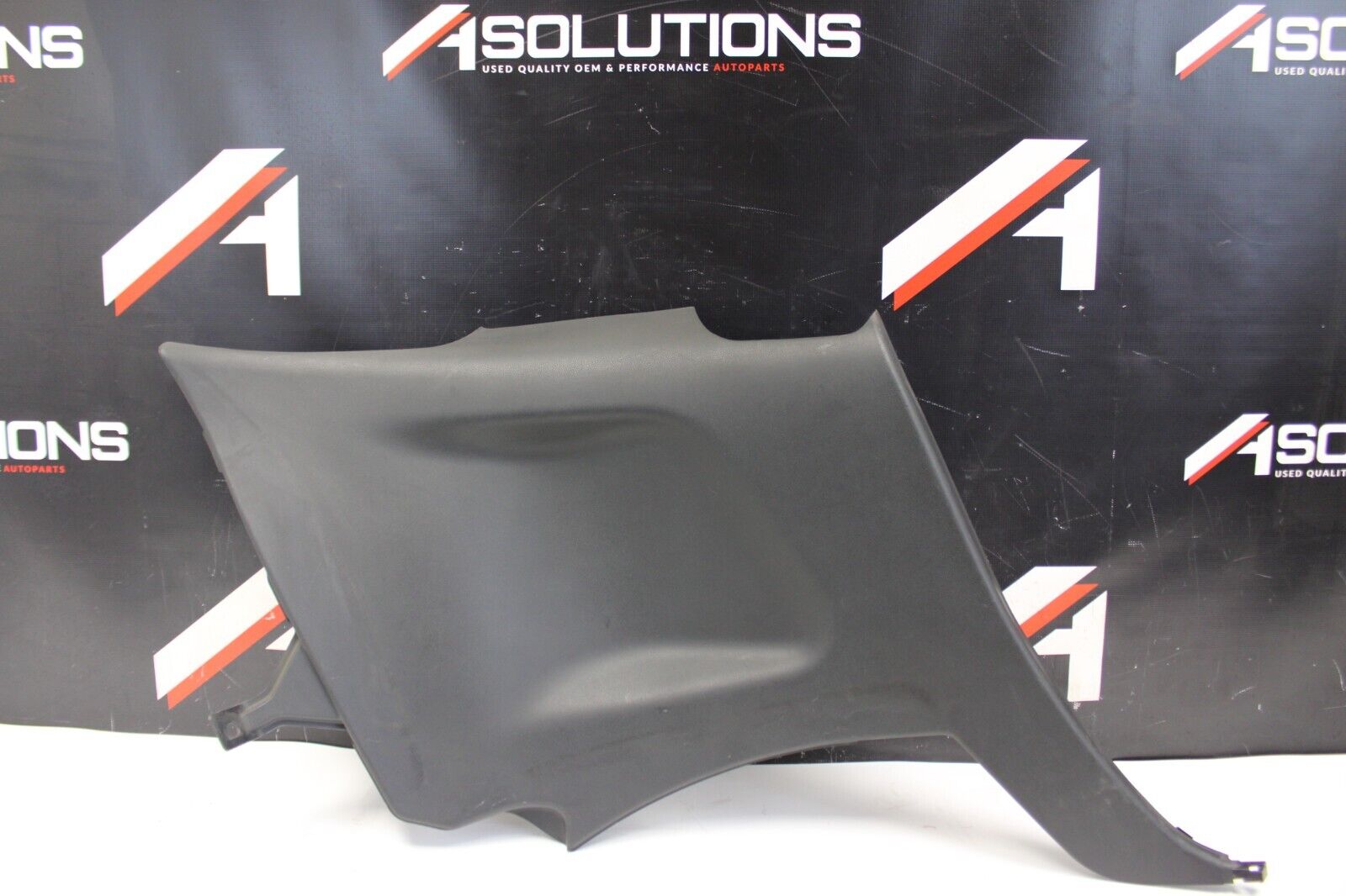 2010 NISSAN R35 GTR CBA RIGHT PASSENGER SIDE REAR SEAT QUARTER PANEL TRIM