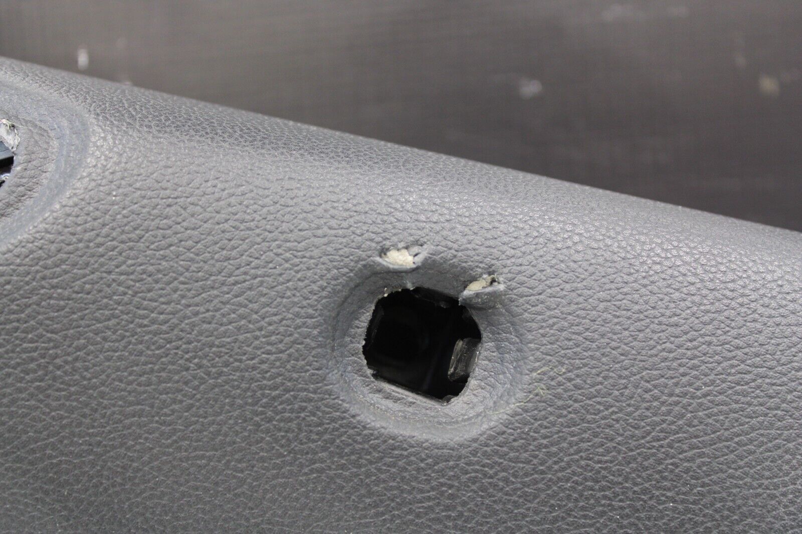 2012 Infiniti G37 Convertible Rear Right Passenger Quarter Cover Panel Trim