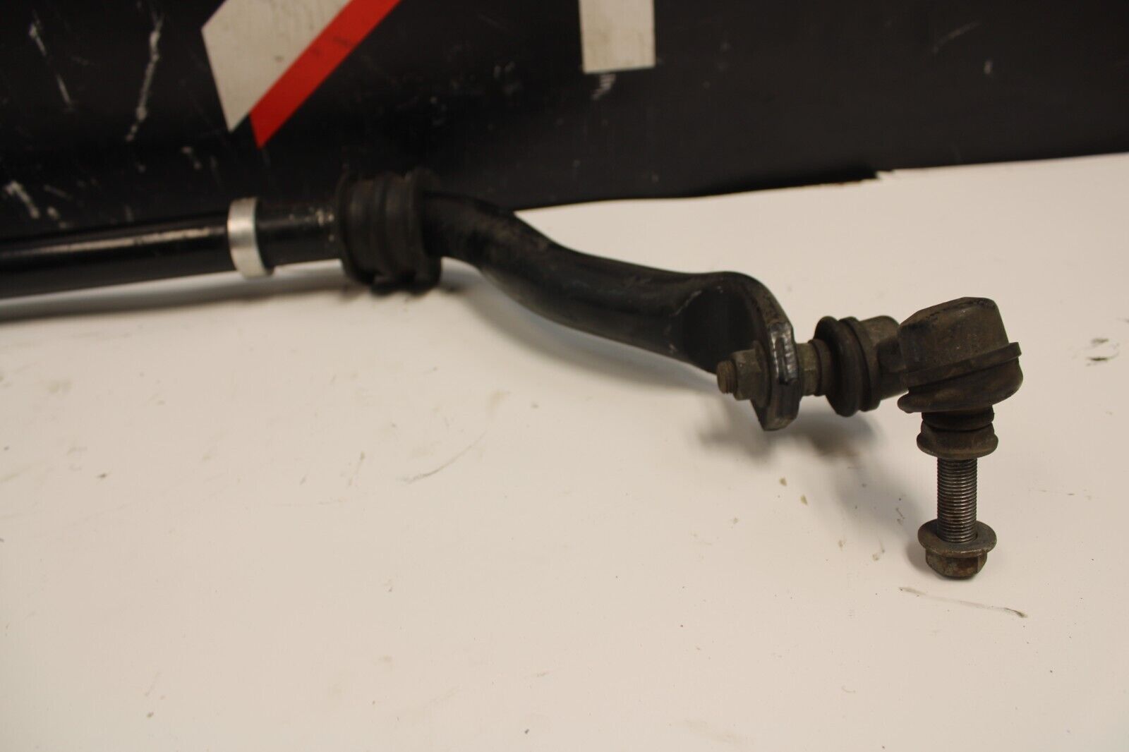 2013 Nissan GTR GT-R R35 Front Stabilizer Sway Bar Assembly OEM