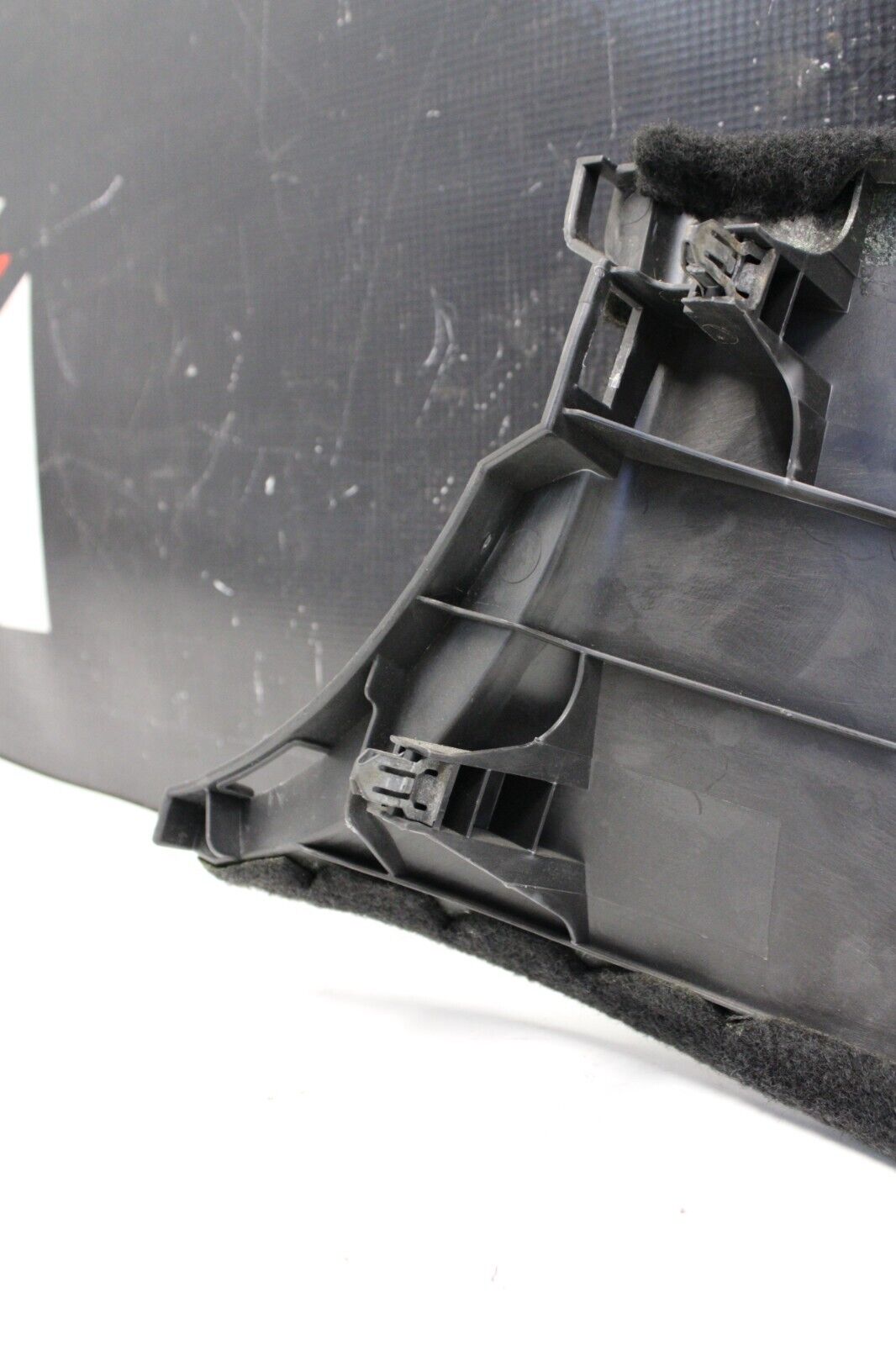 09-15 NISSAN GTR R35 OEM PASSENGER RIGHT LOWER A PILLAR TRIM COVER 66900 JF10A
