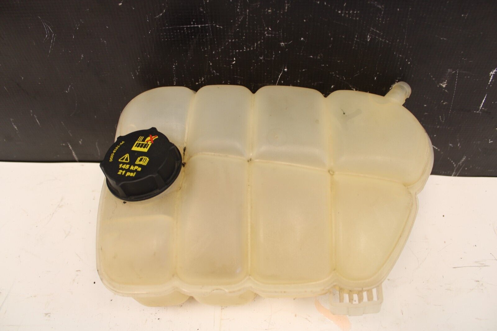 2013-2018 Ford Focus ST Turbo Radiator Coolant Reservoir Tank Overflow