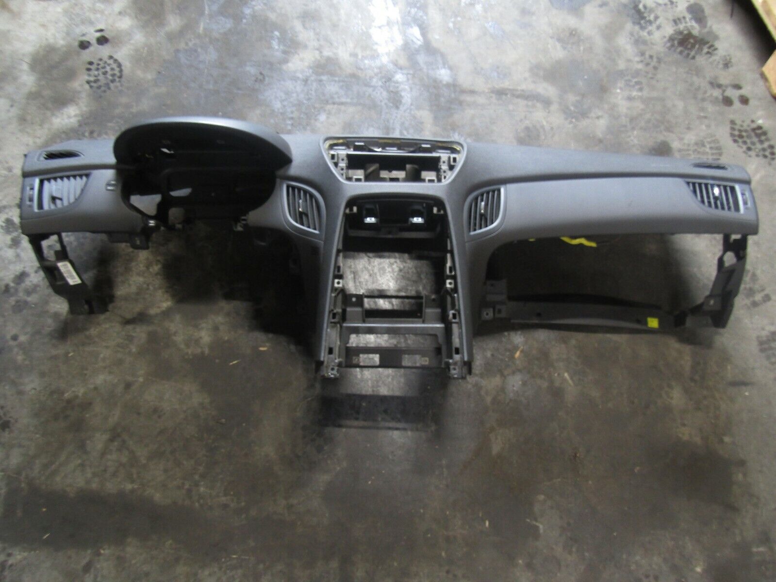 2011 Hyundai Genesis Dashboard Panel Dash Dash Board OEM
