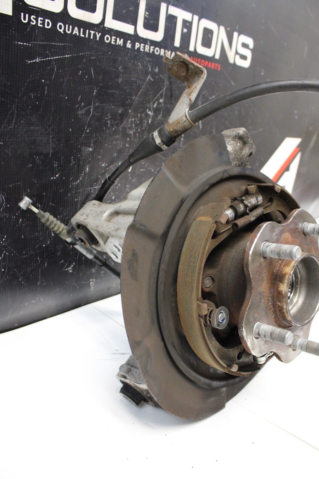 2014 Nissan R35 GT-R GTR Right Passenger Rear Knuckle OEM