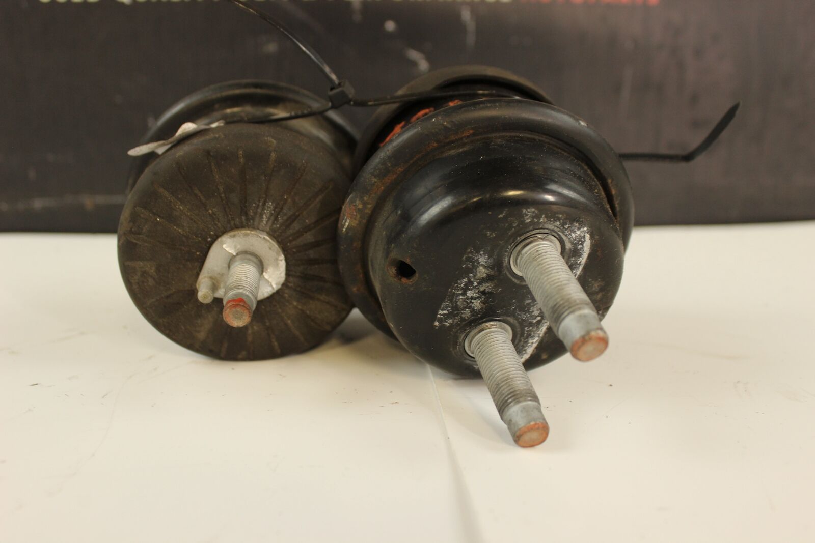 2015 Nissan GTR R35 Front Transmission Mounts OM
