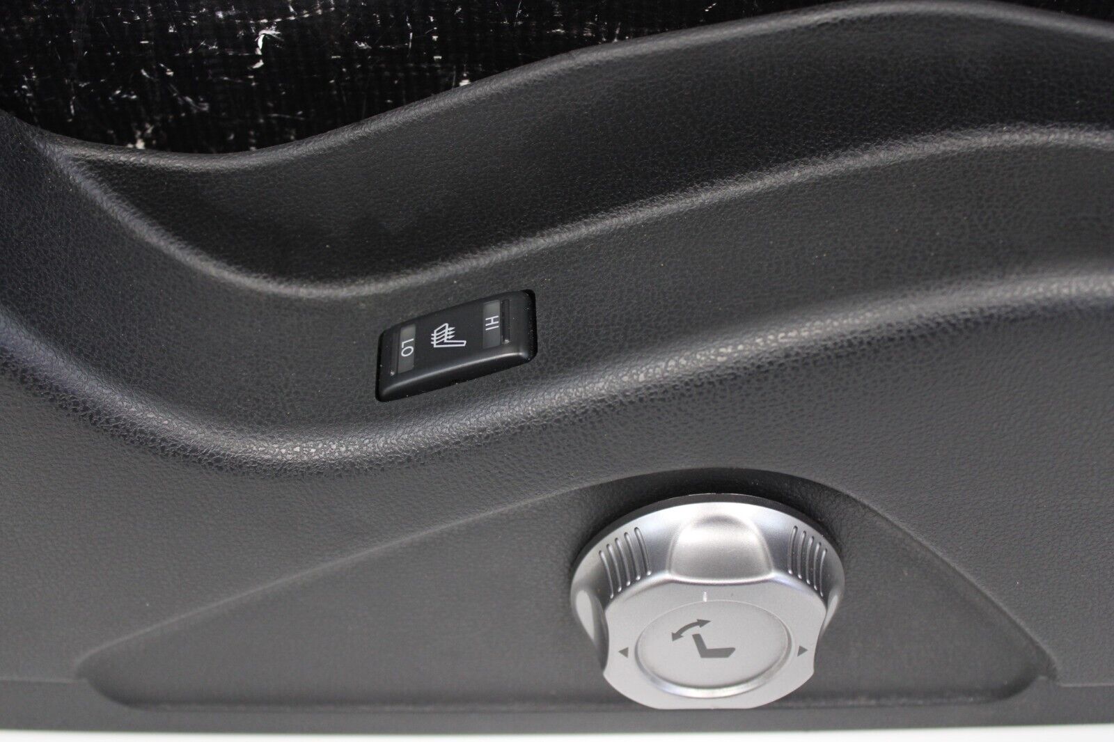 2009-2015 Nissan GT-R Front Right Seat Panel Plastic Trim Adjuster 175A0-2500
