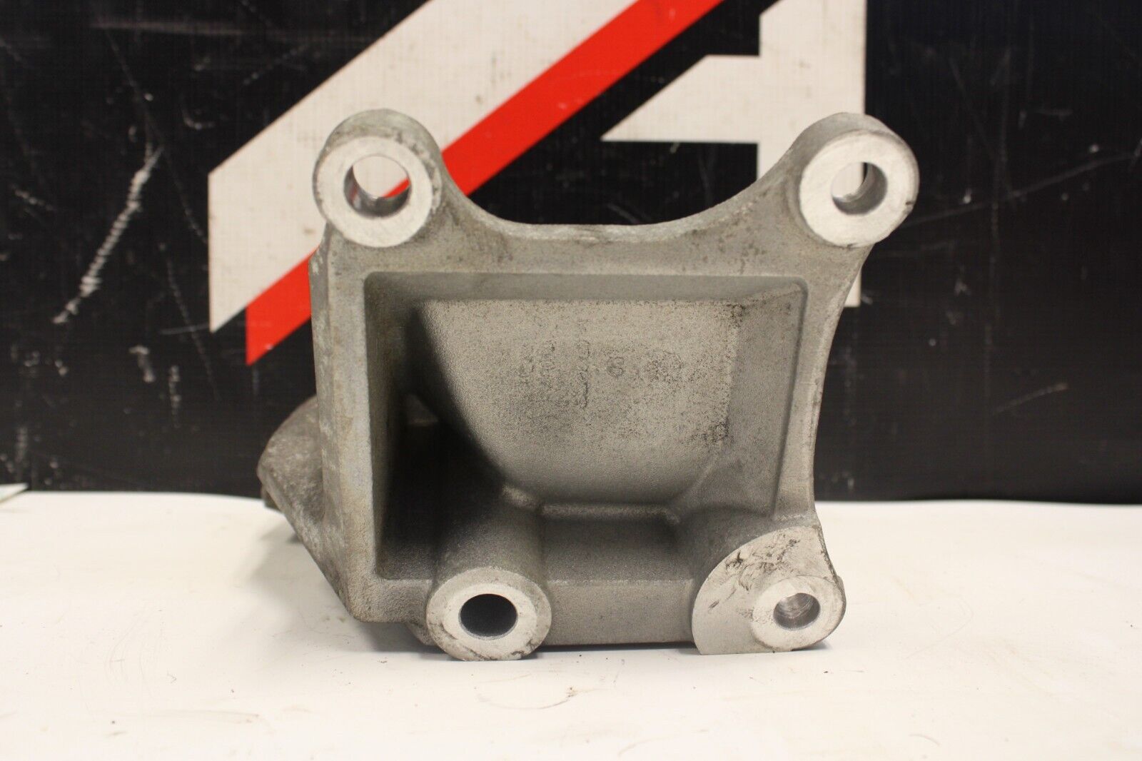 09-15 NISSAN GT-R GTR R35 VR38 ENGINE MOTOR MOUNT BRACKET Driver Left