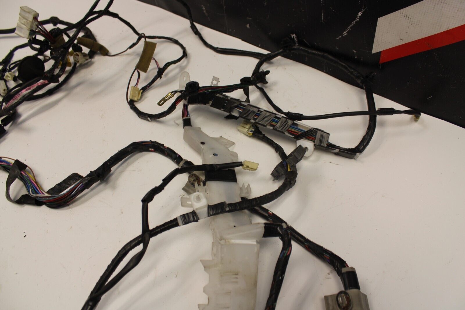 2006 MITSUBISHI EVOLUTION EVO 9 IX DRIVER LEFT INTERIOR FLOOR CHASIS HARNESS OEM