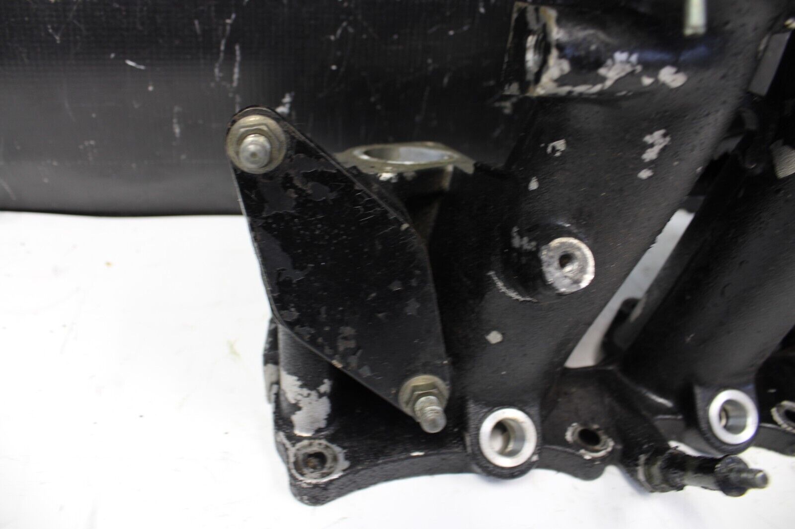 2000-2005 HONDA S2000 - INTAKE MANIFOLD OEM OE FACTORY