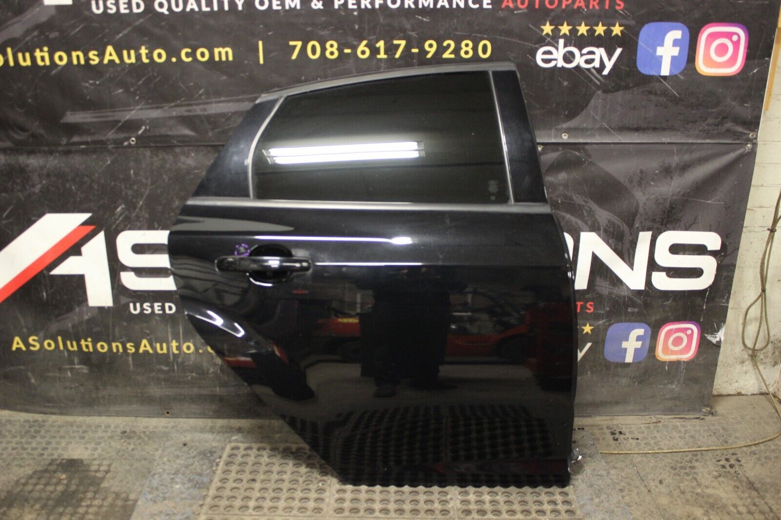 57_ef708ce0-06b5-4ce3-aec3-d9009cabe3eb.jpg