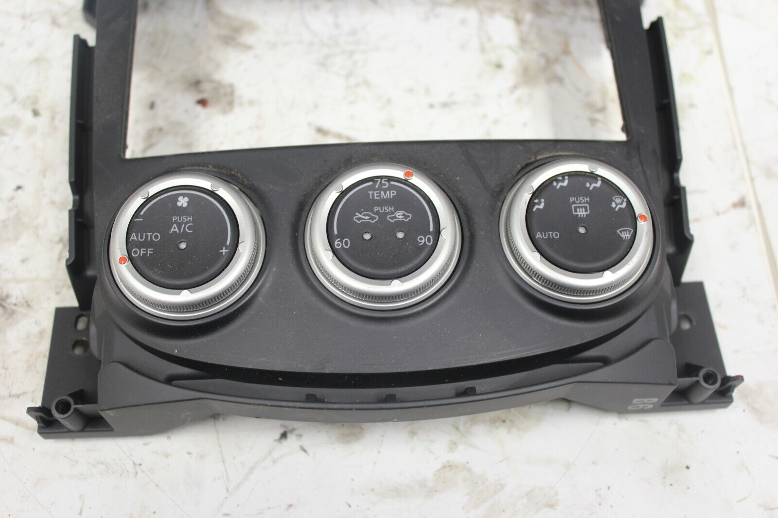 2018 NISSAN 370Z COUPE DASH AC HEATER CLIMATE CONTROL SWITCH TRIM OEM