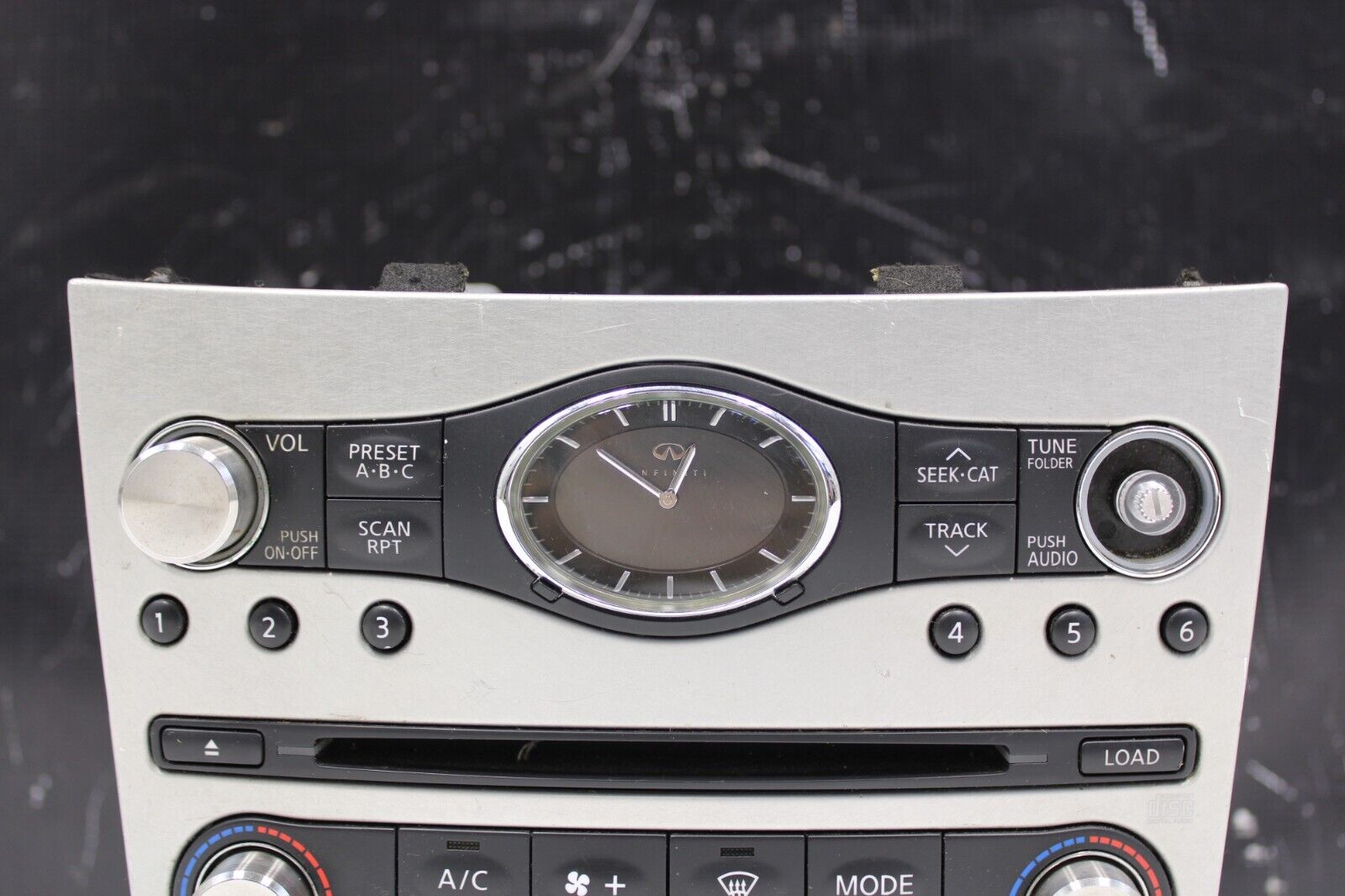 07-08 INFINITI G35 G37 DASH RADIO TEMPERATURE CONTROL BEZEL OEM USED