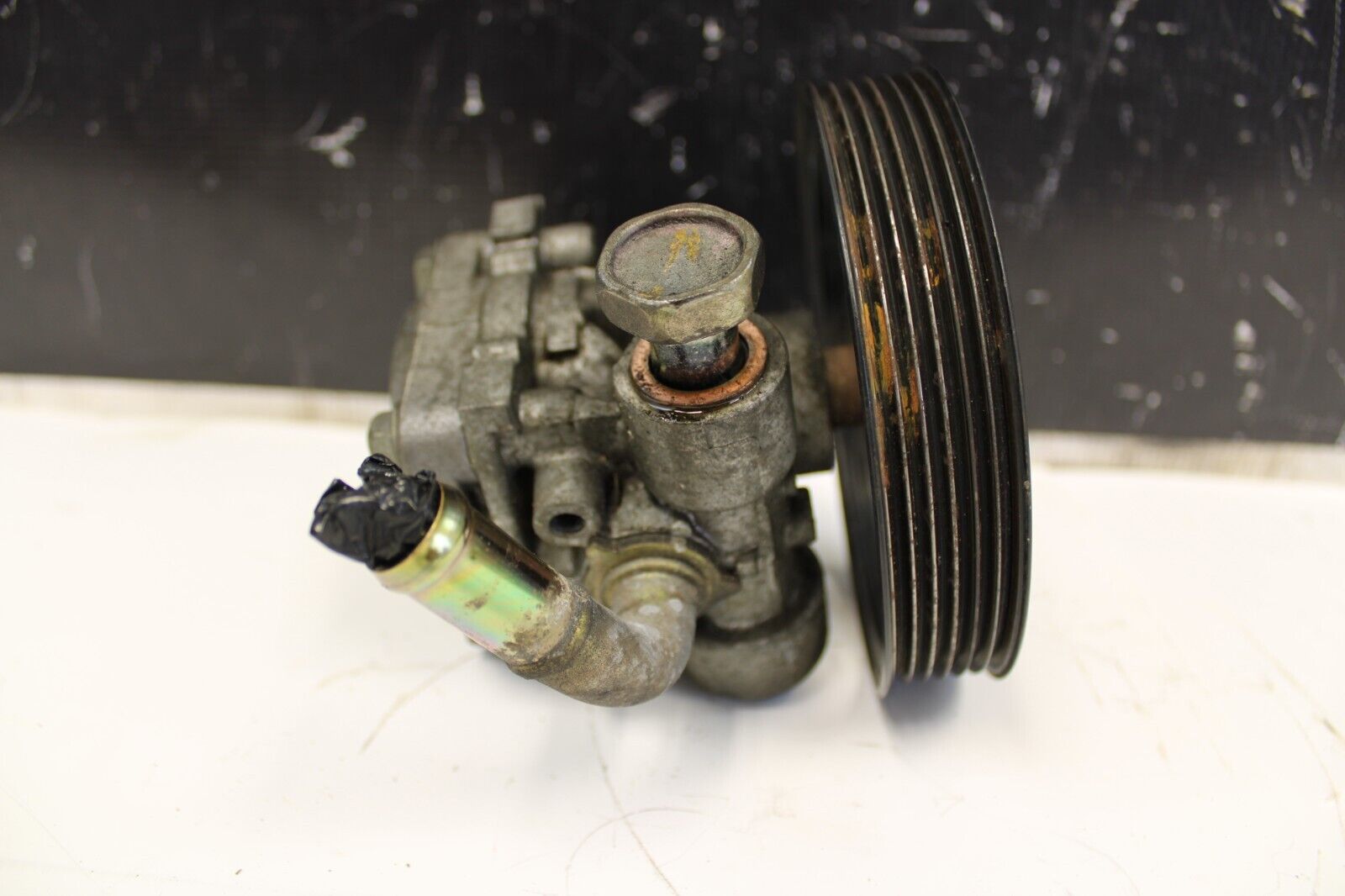 03-06 Infiniti G35 Coupe Power Steering Pump With Pulley OEM