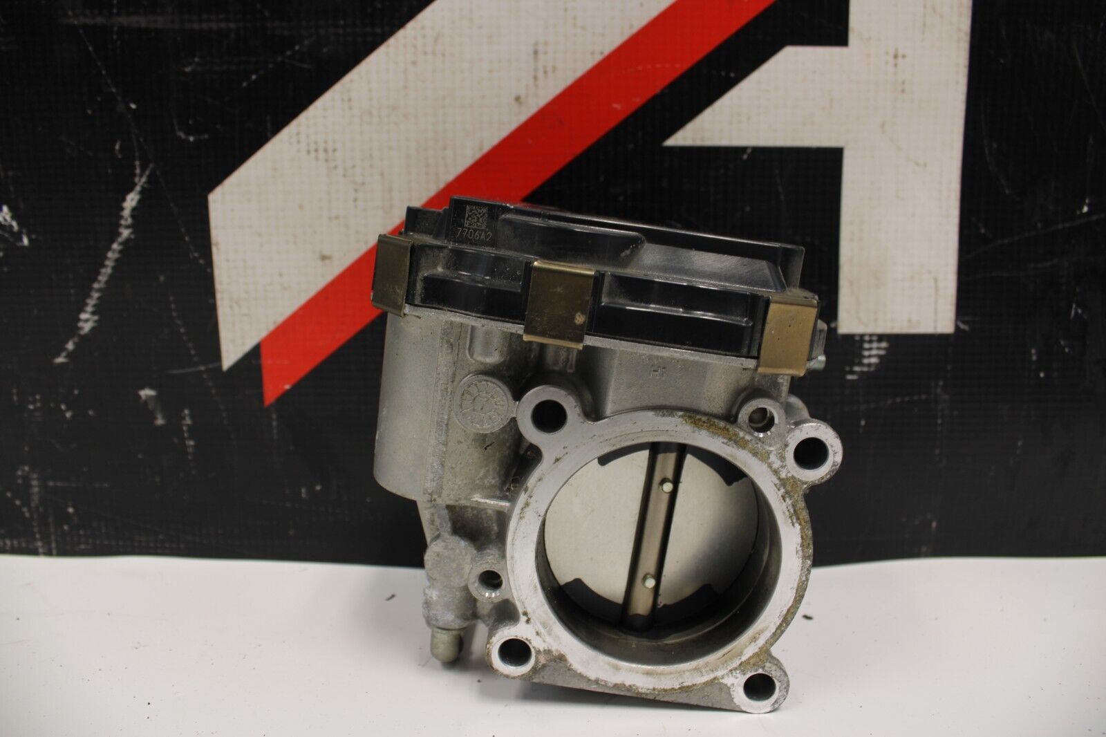 2017-2020 INFINITI Q60 Coupe Throttle Body 3.0L VR30DDTT