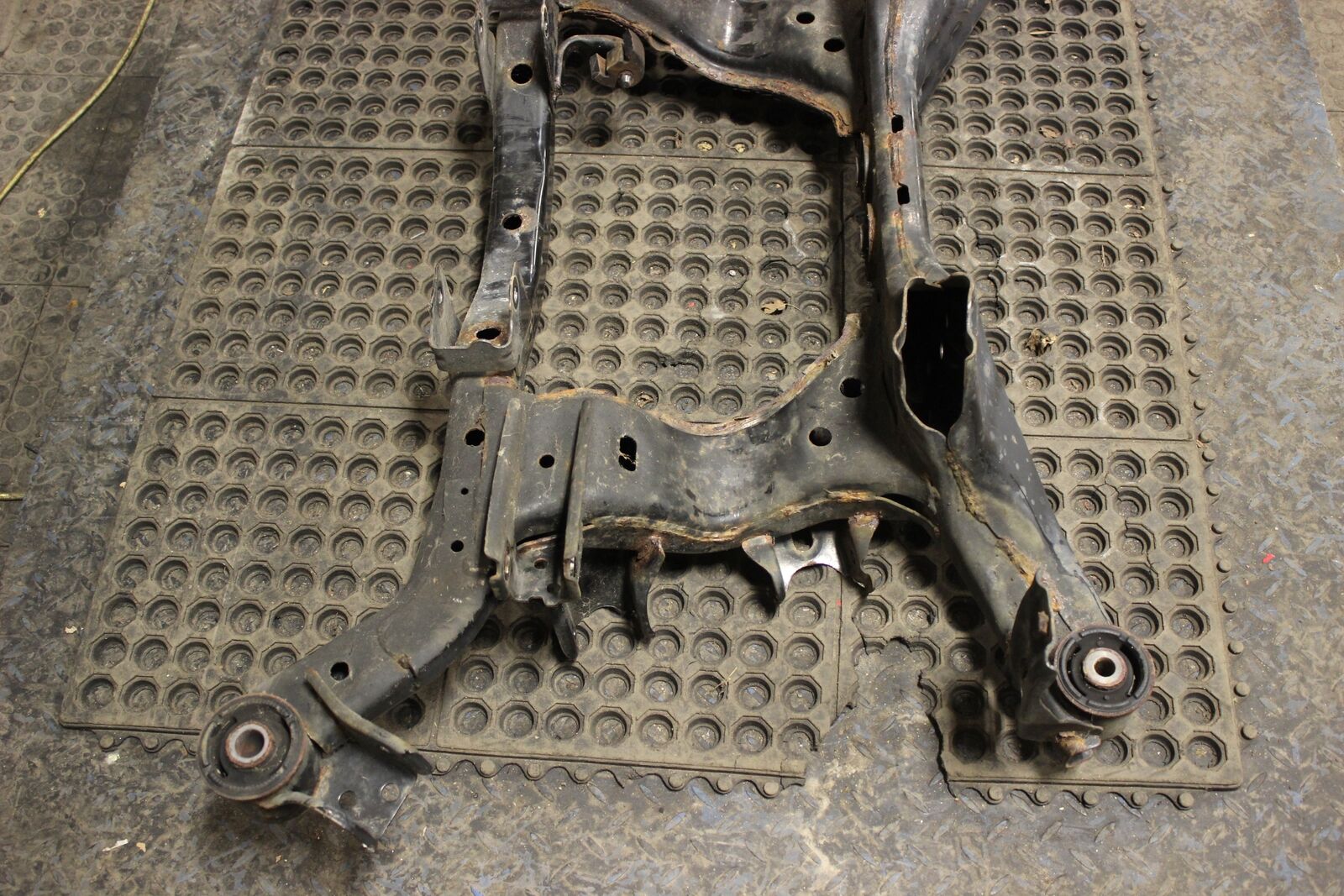 2015-2019 Subaru Impreza WRX OEM REAR DIFFERENTIAL SUBFRAME CROSSMEMBER