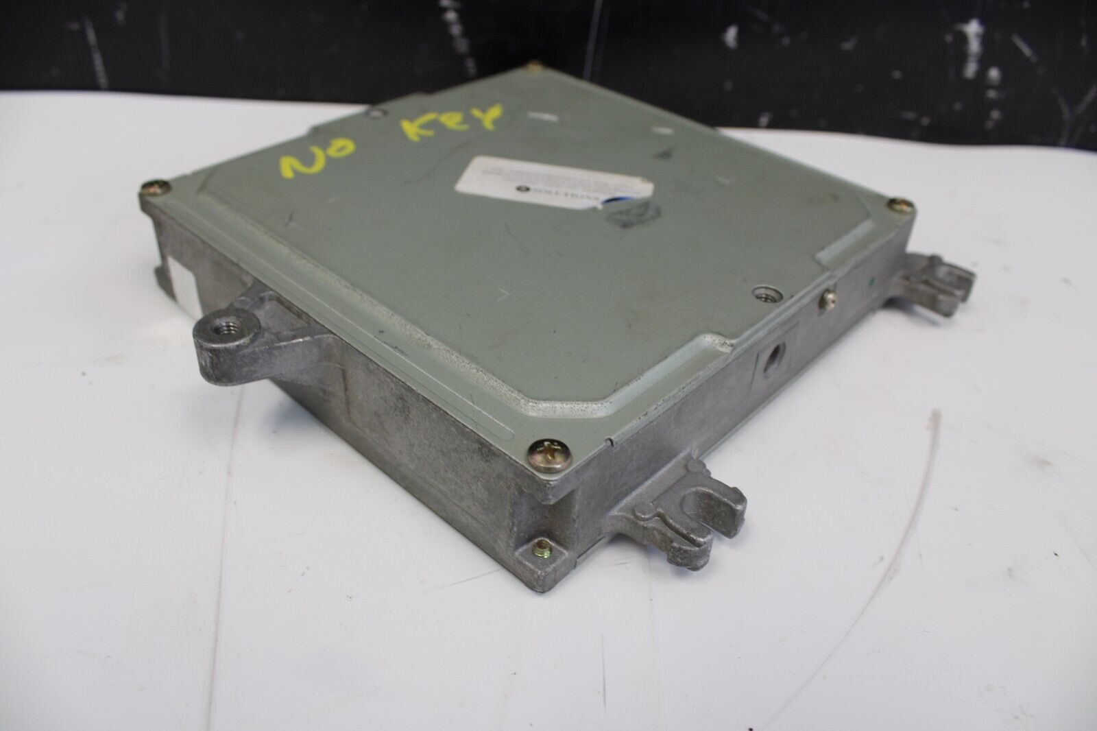 2004 HONDA S2000 AP2 OEM ECU ENGINE CONTROL UNIT USED 37820-PZX-A02