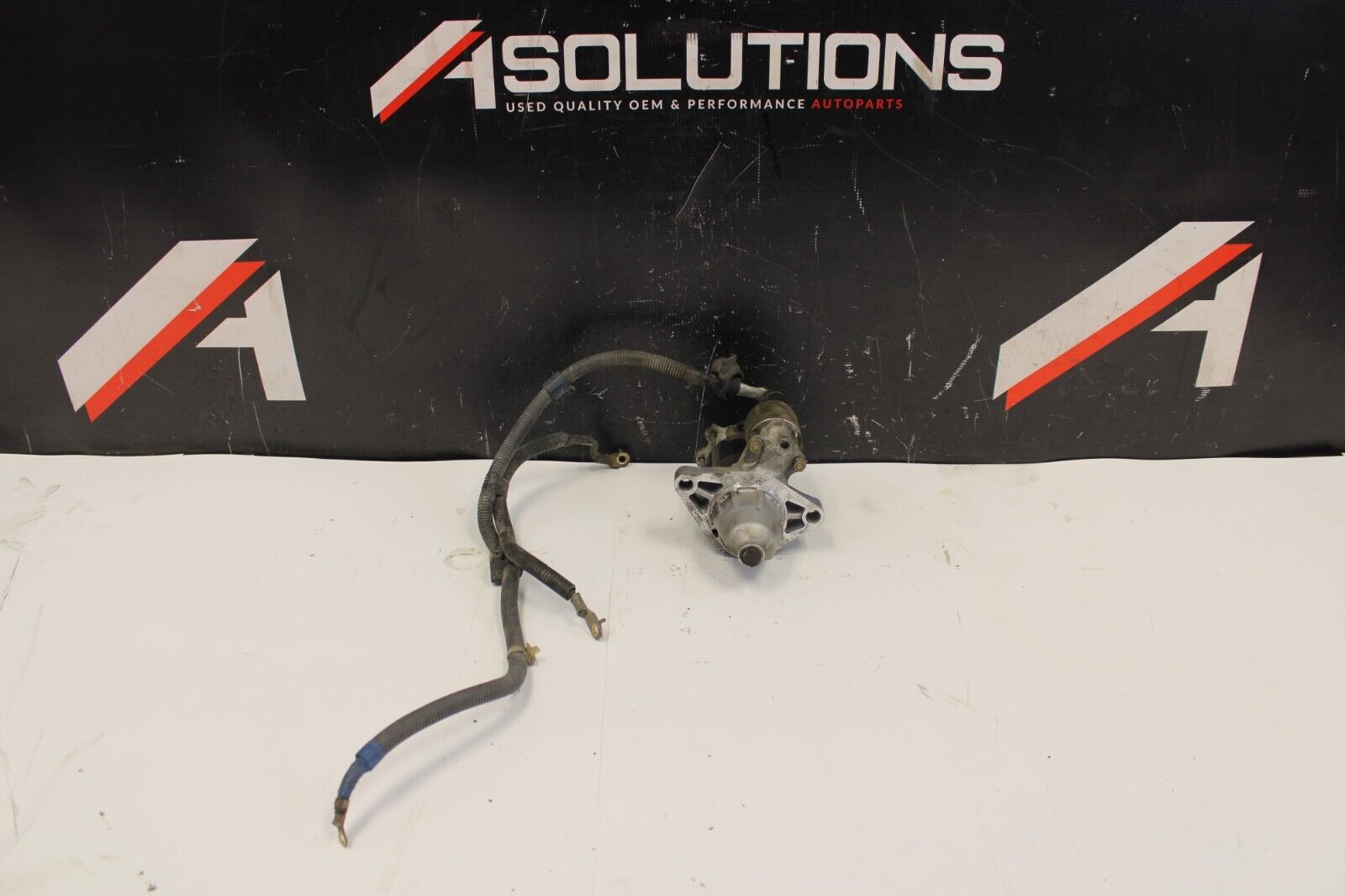 2000-2005 Honda S2000 OEM STARTER w/ Charge Harness