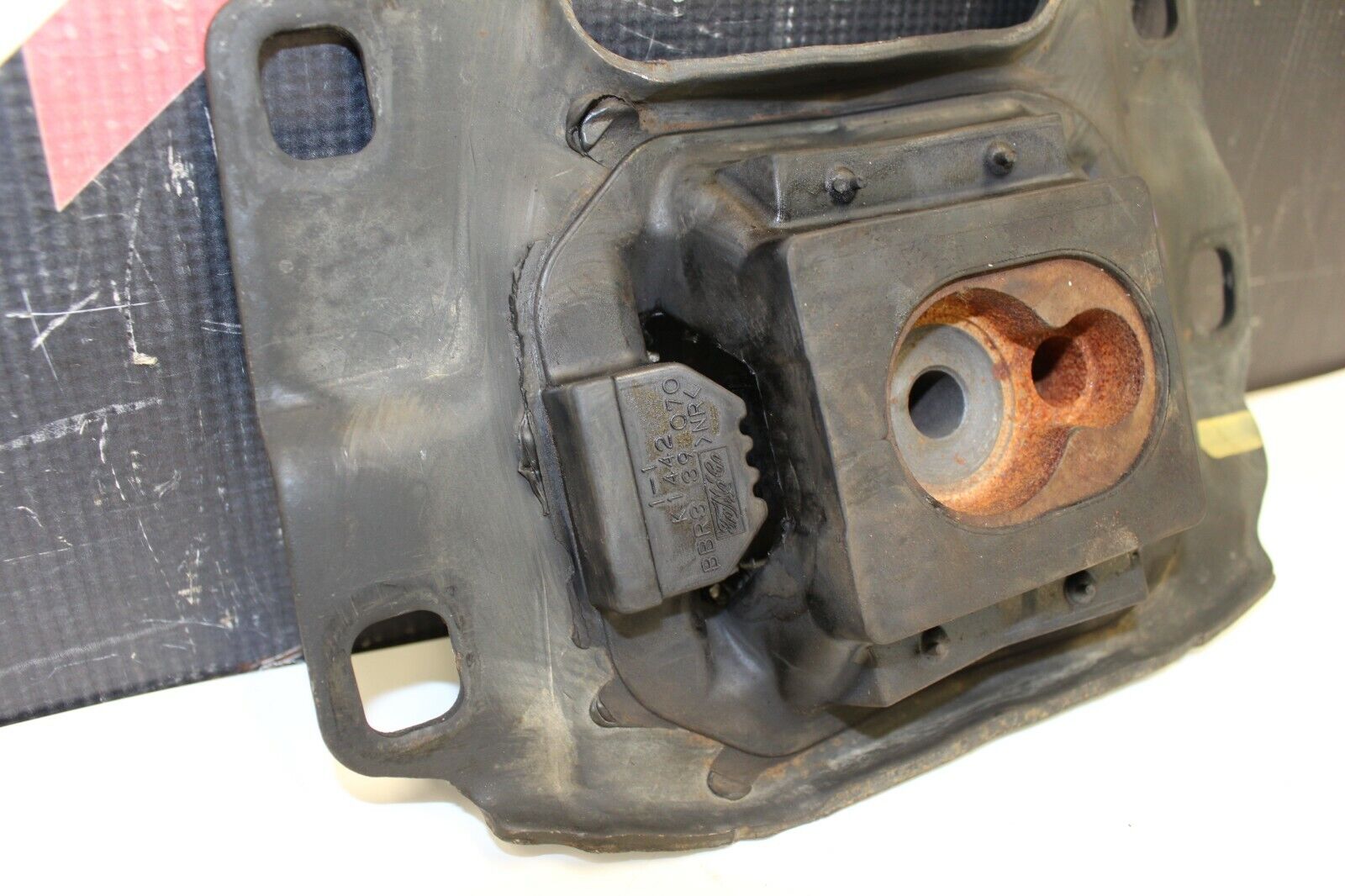 2010-2013 MAZDA MAZDASPEED 3 ENGINE AND TRANSMISSION MOUNT OEM