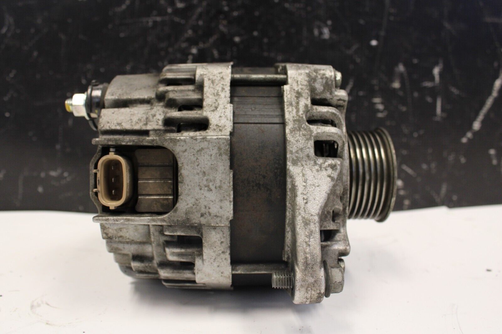 2010 NISSAN GTR R35 VR38 OEM ALTERNATOR TESTED