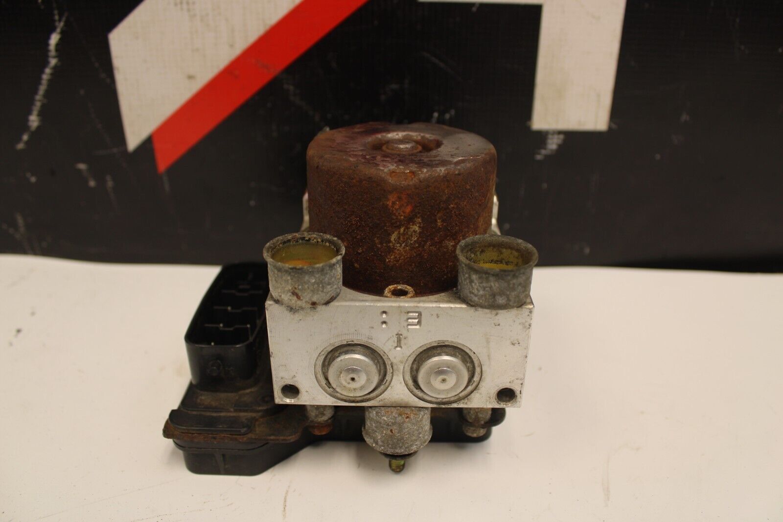 03-06 MITSUBISHI LANCER EVOLUTION EVO 8 9 VIII IX - ABS PUMP VSA VALVE MODULE